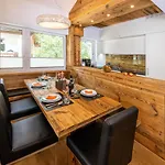 Haus Mia زيرمات