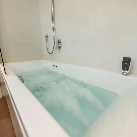 菲润沃豪豪斯米亚酒店 公寓